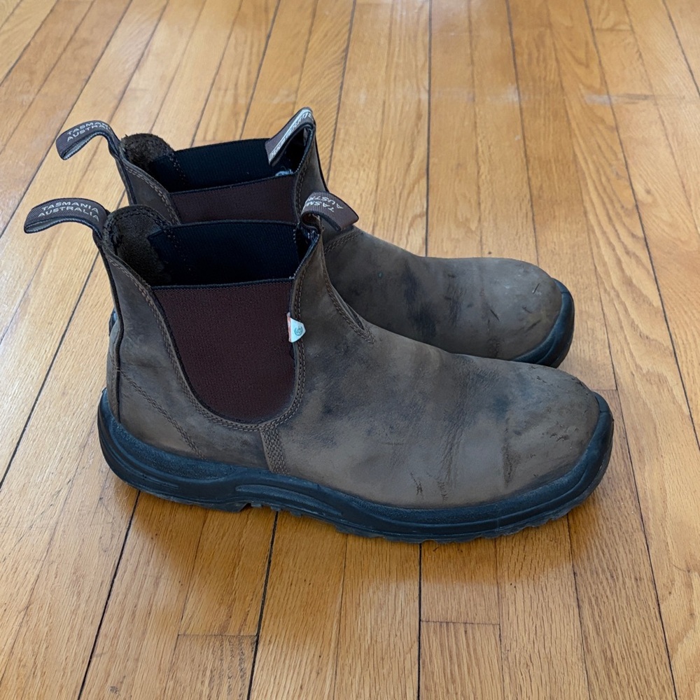 Blundstone Dark Brown Leather Boots